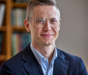 Dr. Michael Anderson